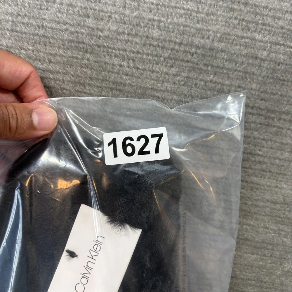 Calvin Klein calvin klein